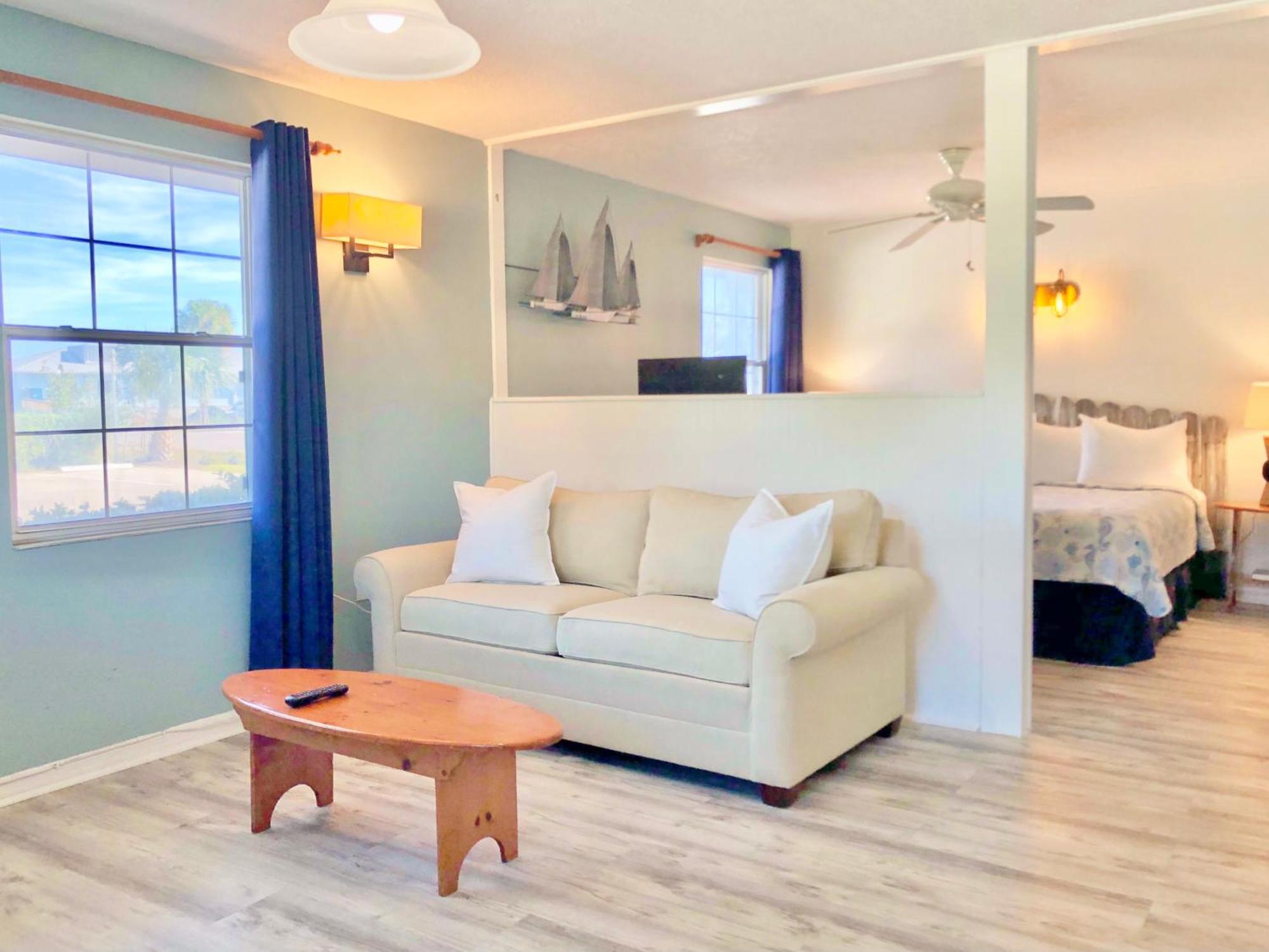 Davis House Inn Sebastian Δωμάτιο φωτογραφία