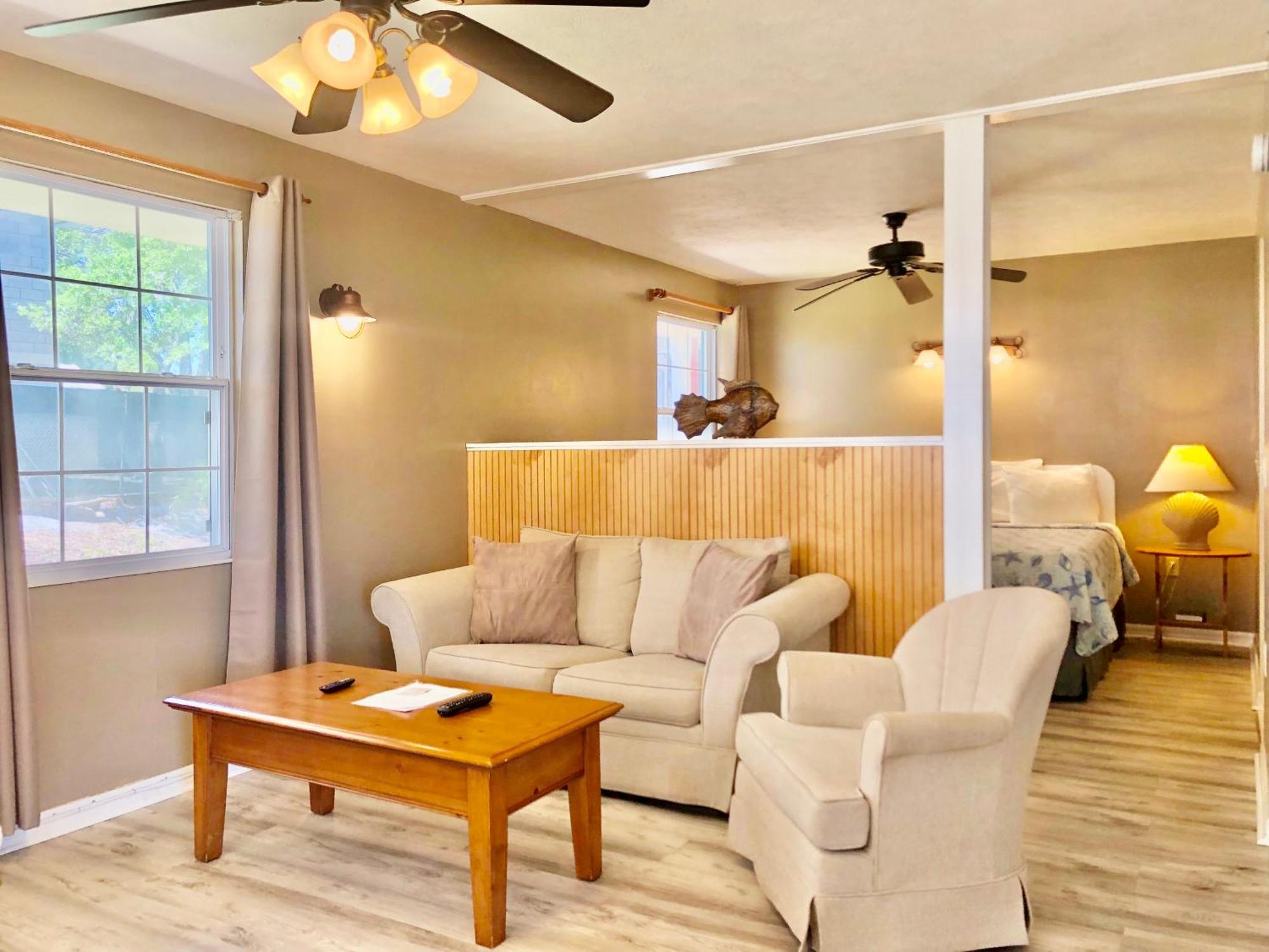 Davis House Inn Sebastian Δωμάτιο φωτογραφία
